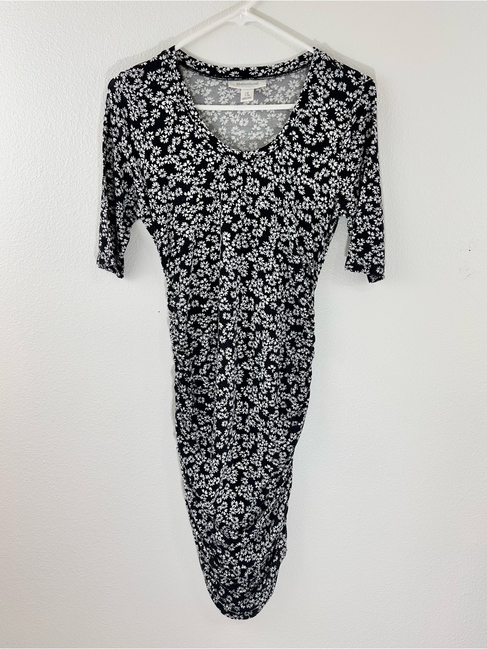 Motherhood Maternity Floral Bodycon Dress Size Small Side Ruching Short Sleeves